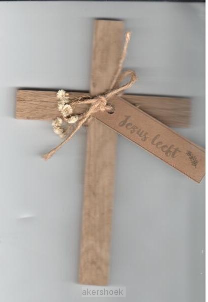Houten kruis (eikenhout)