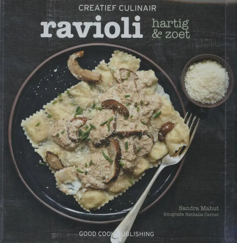 Ravioli kookkit + 1 Vorm + 1 roller